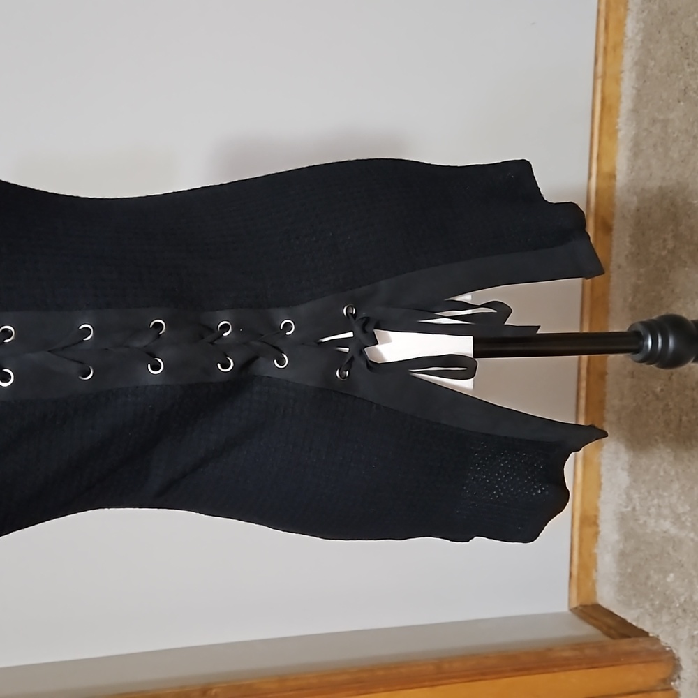 NWT Vocal Top - Picture 5 of 10